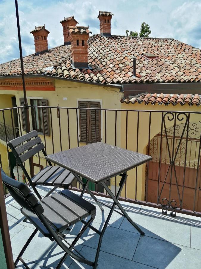 Fiordaelisa Apartment Monforte dʼAlba Kültér fotó
